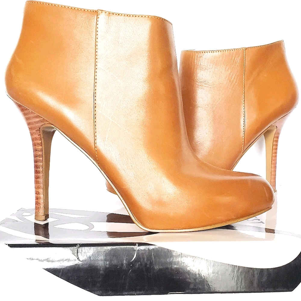 Nine West Caramel Leather Ankle Booties